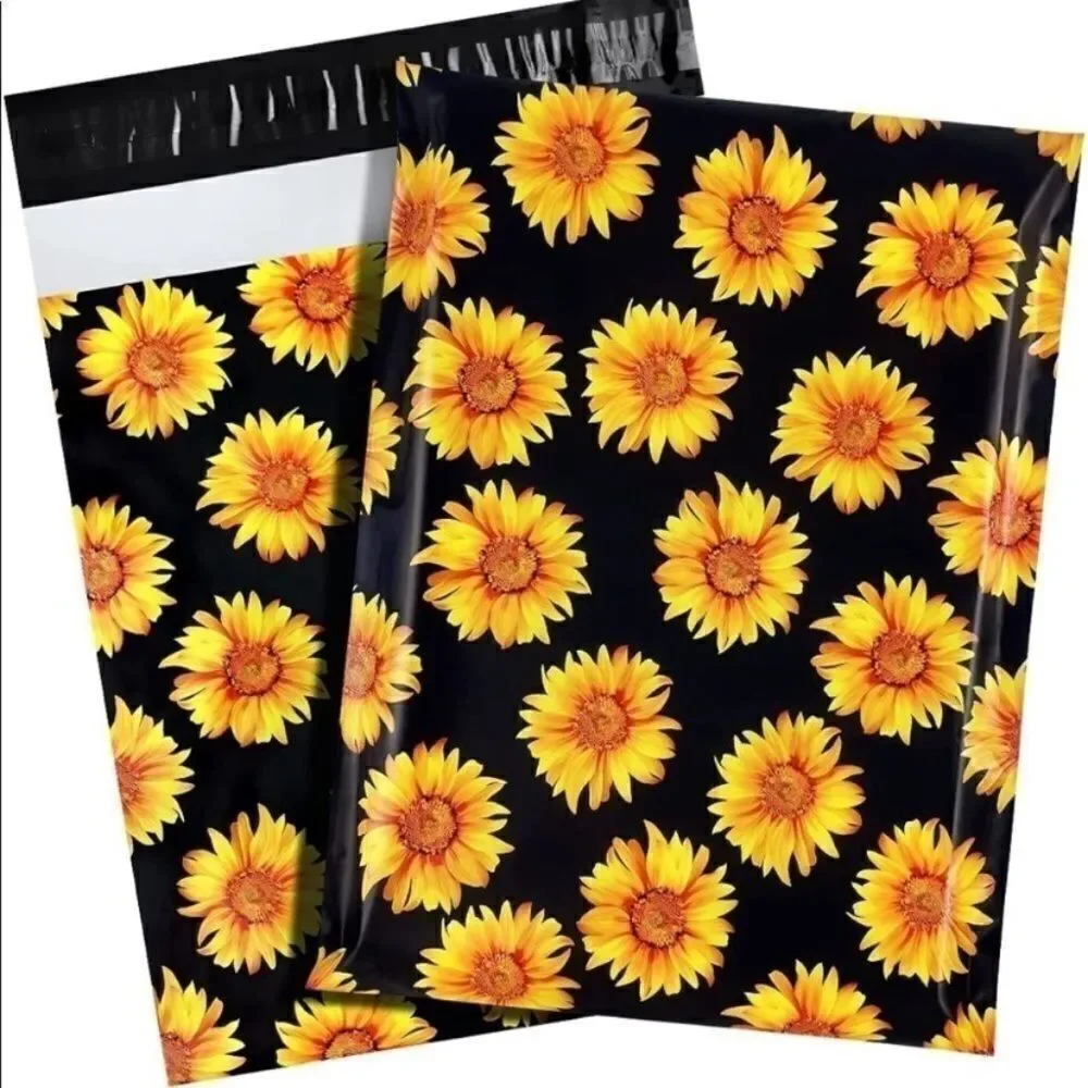 Poly Mailers And insert cards